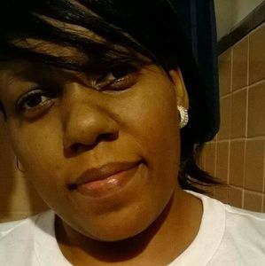 Meet your Posher, Tanisha